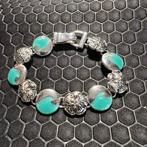 Sand Dollar and Wave Bracelet Aqua 18K White Gold Plated